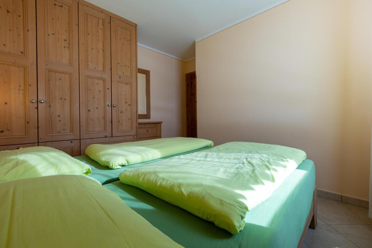 ליביניו Fior D'Alpe Apartment מראה חיצוני תמונה