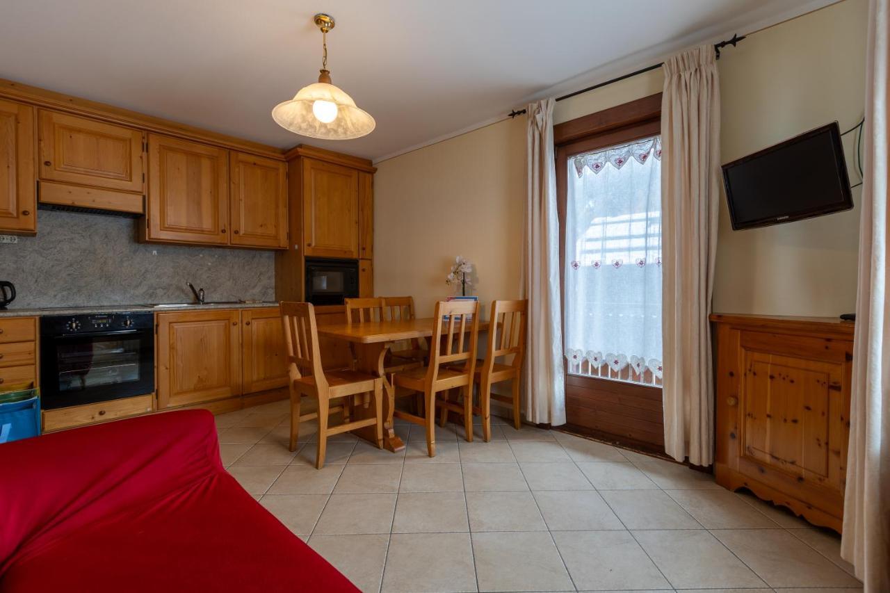 ליביניו Fior D'Alpe Apartment מראה חיצוני תמונה