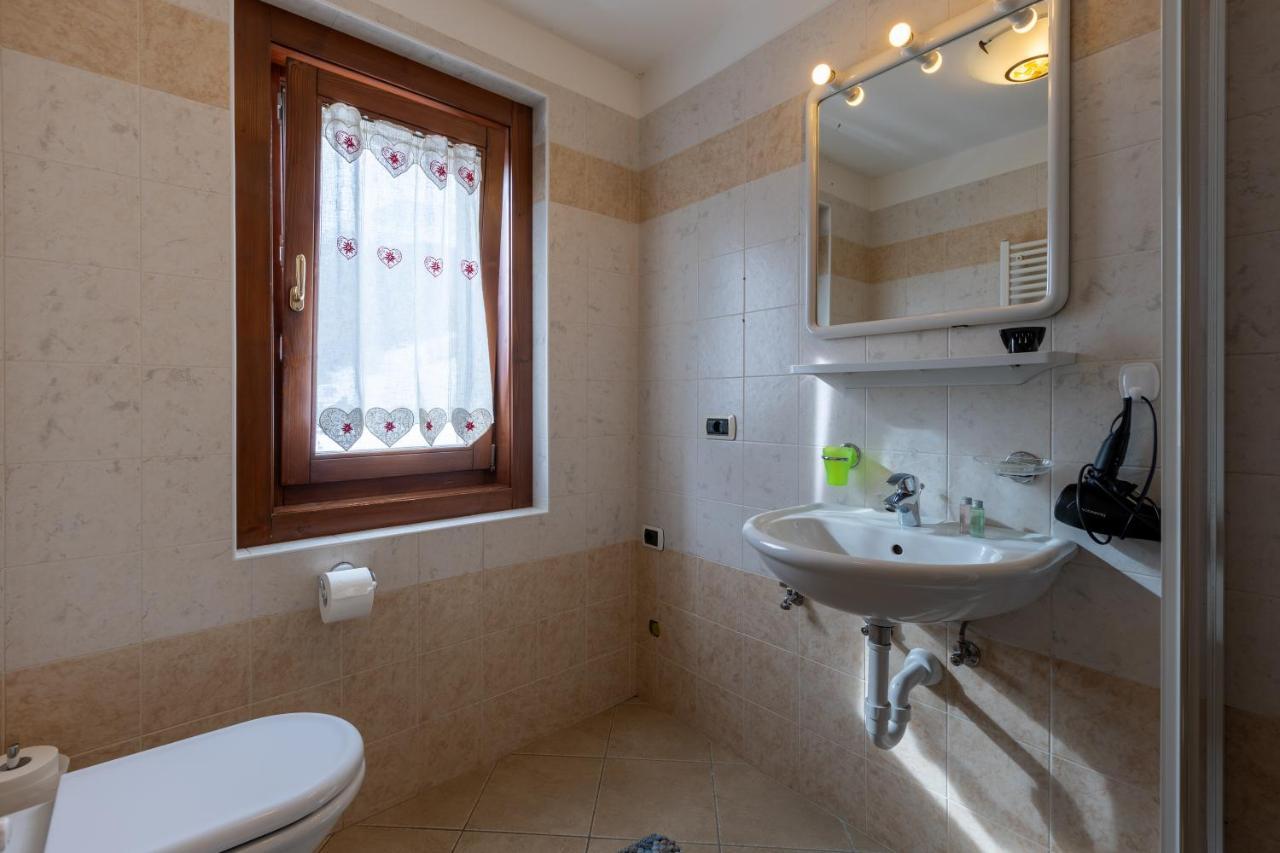 ליביניו Fior D'Alpe Apartment מראה חיצוני תמונה